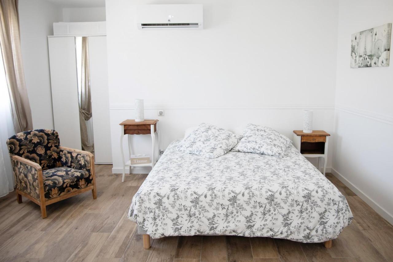 Superbe Appartement - L'Escapade Onzain Bagian luar foto