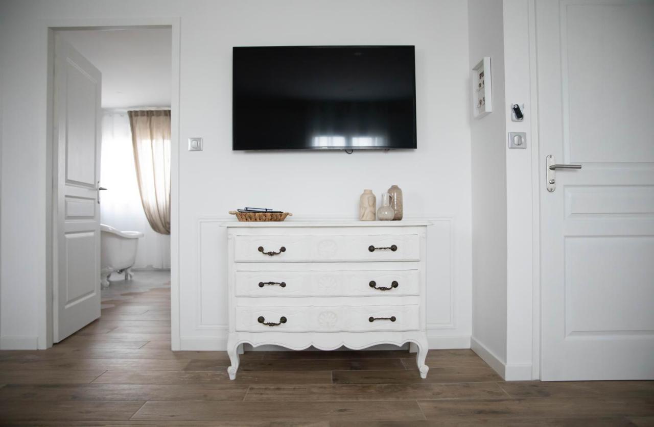 Superbe Appartement - L'Escapade Onzain Bagian luar foto